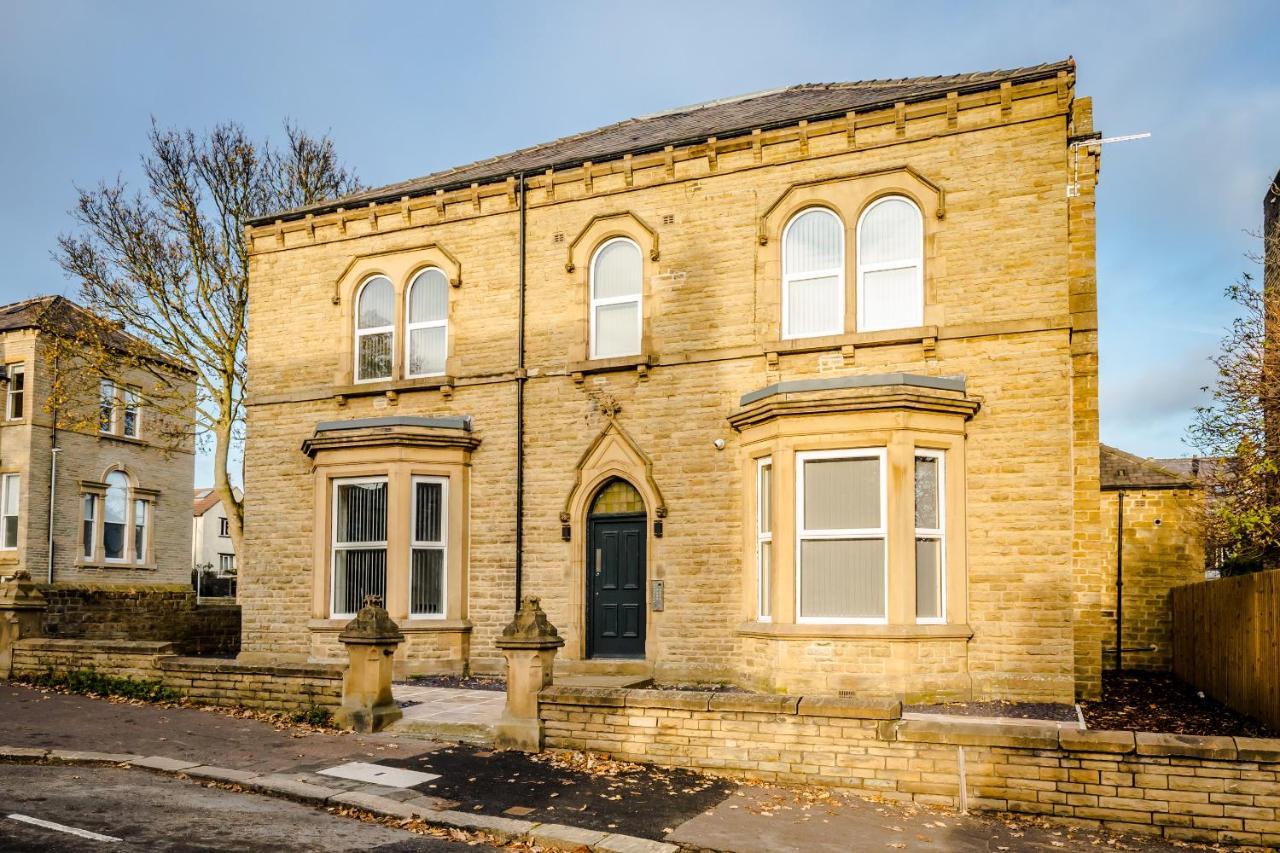 Greenhead Central Huddersfield Eksteriør bilde