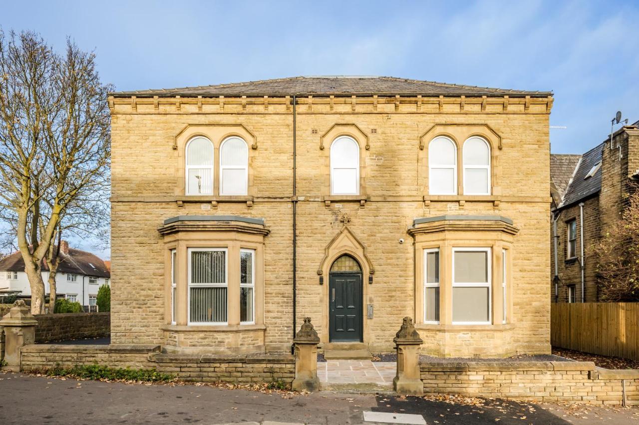 Greenhead Central Huddersfield Eksteriør bilde
